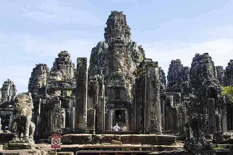 53 - Camboya - Angkor - ciudad de Angkor Thom - templo de Bayon